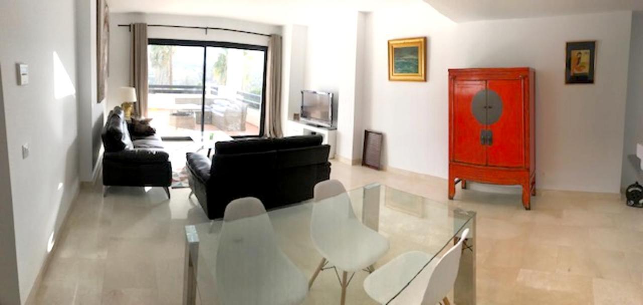 Spacious Apartment With Views In Malaga 77 M² Shared Pool Сан Луис де Сабинияс Екстериор снимка