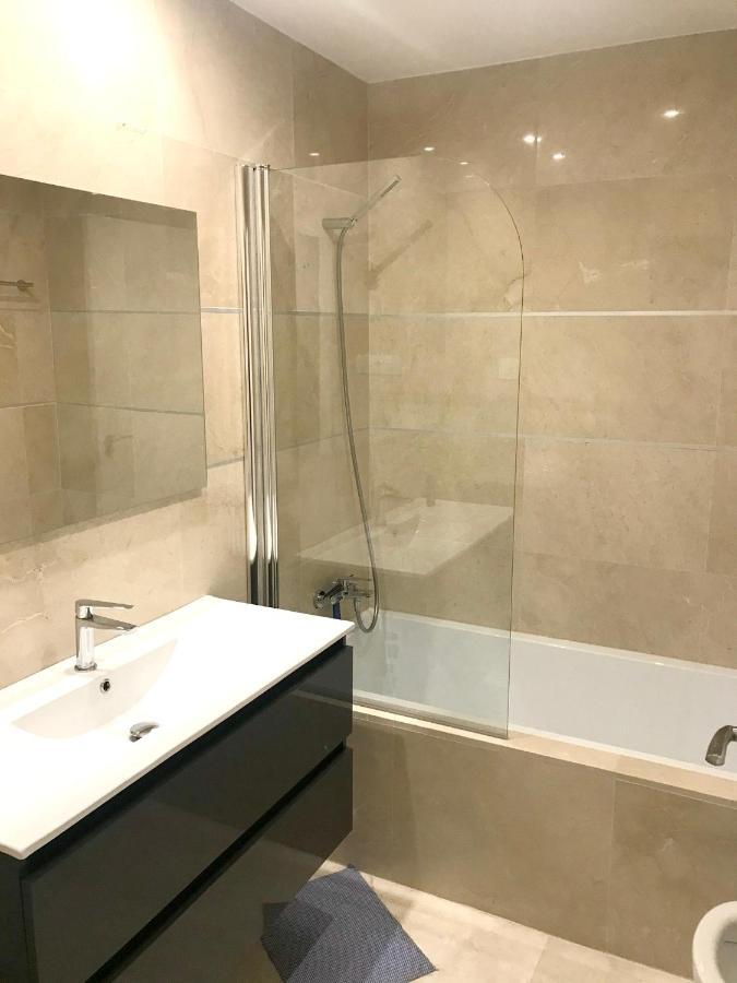 Spacious Apartment With Views In Malaga 77 M² Shared Pool Сан Луис де Сабинияс Екстериор снимка