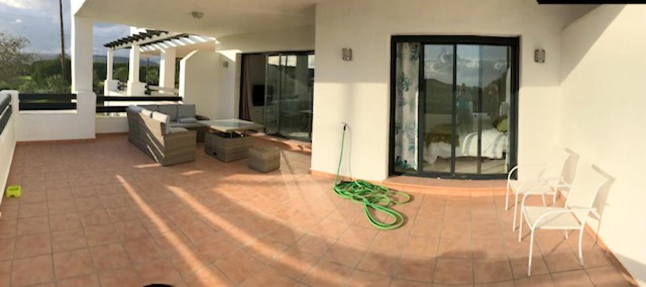 Spacious Apartment With Views In Malaga 77 M² Shared Pool Сан Луис де Сабинияс Екстериор снимка