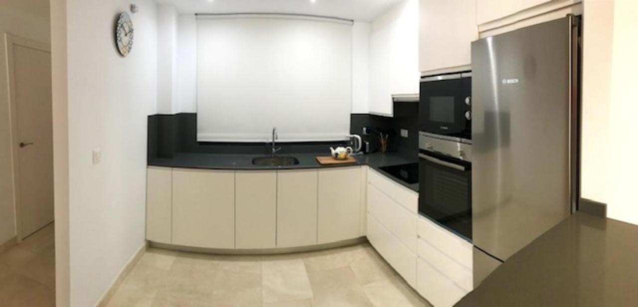 Spacious Apartment With Views In Malaga 77 M² Shared Pool Сан Луис де Сабинияс Екстериор снимка